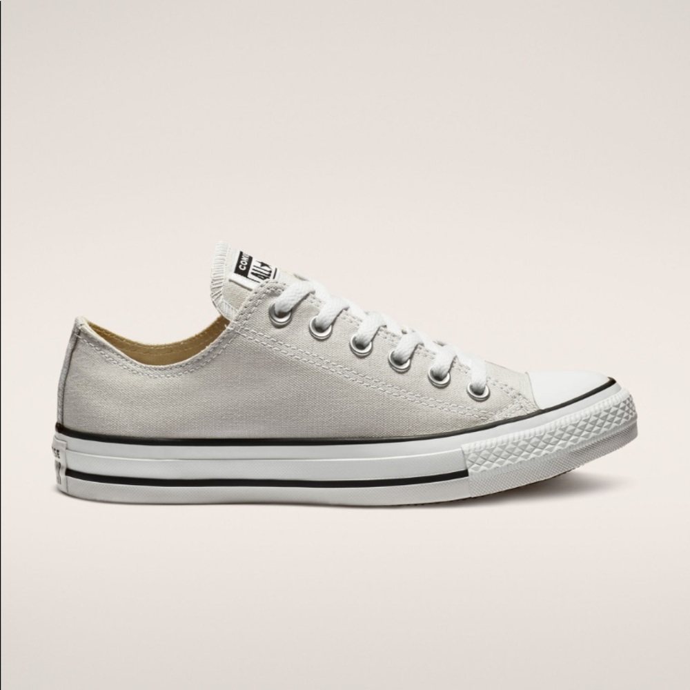 Converse- Chuck Taylor All Star🔥 Low Top sneakers